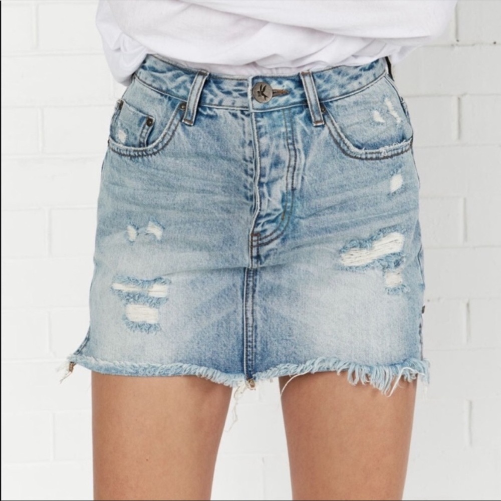 One Teaspoon Blue Hart 2020 Jean Skirt. Size 29